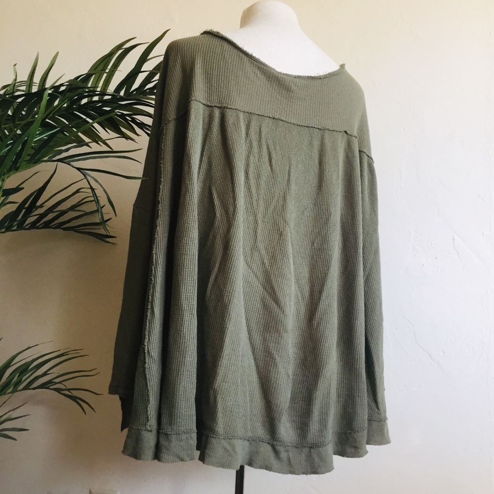 Free People • Benedict Canyon Henley - Picture 3 of 8